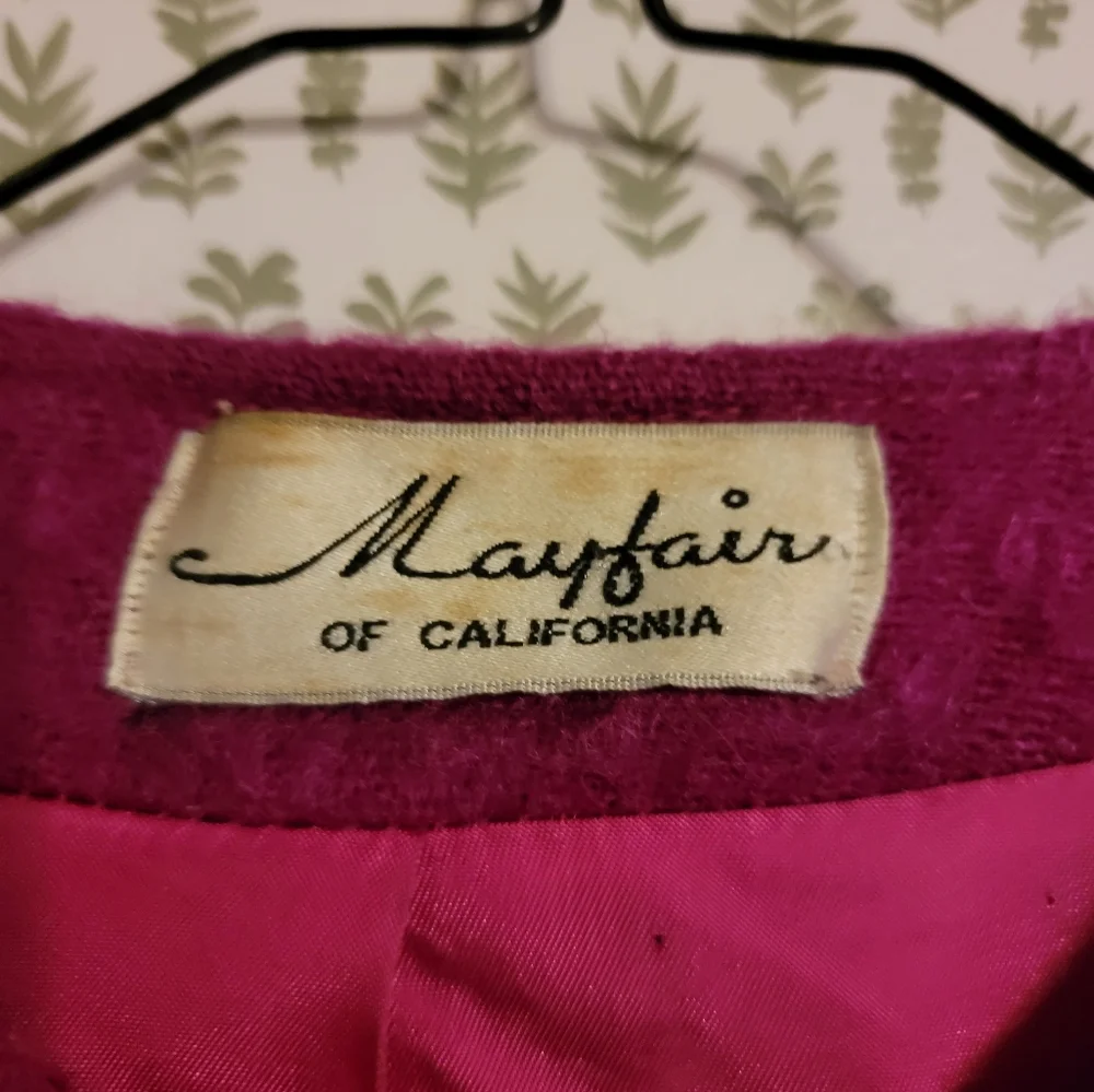 Vintage | Dark Pink Wool Jacket - Picture 3 of 9